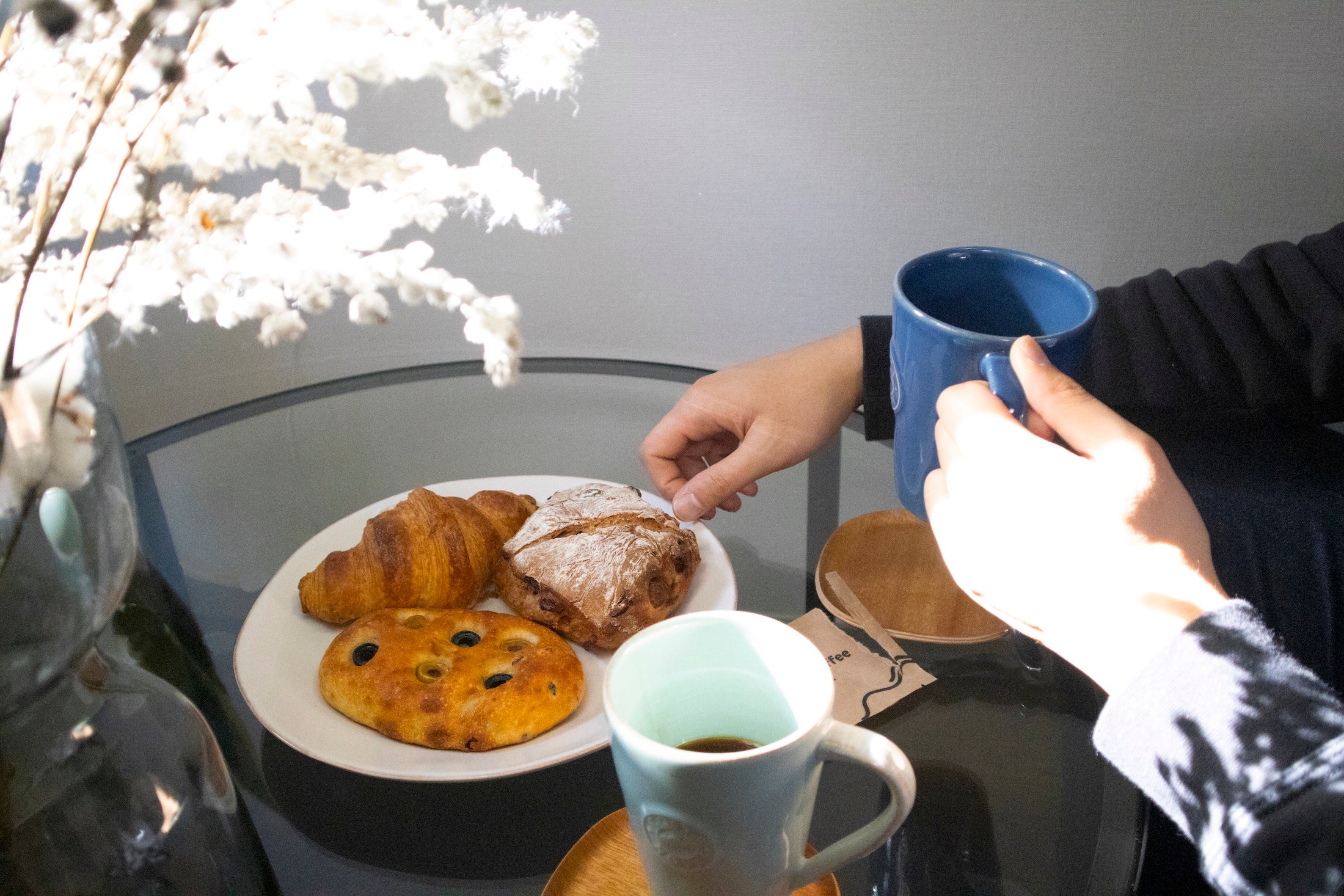 コーヒーを毎日飲むと健康に?美肌にもいいコーヒーの秘密